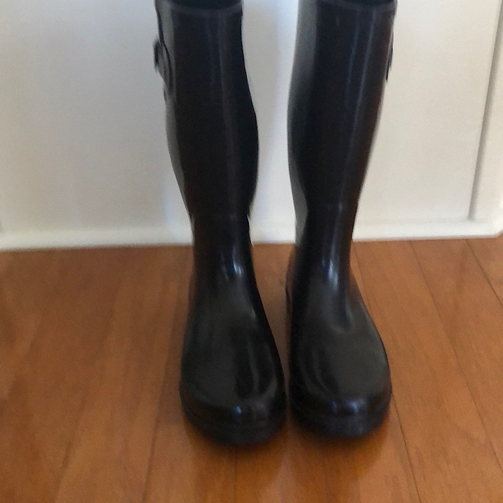 Austin Trading Company black rubber boots Size 11 .